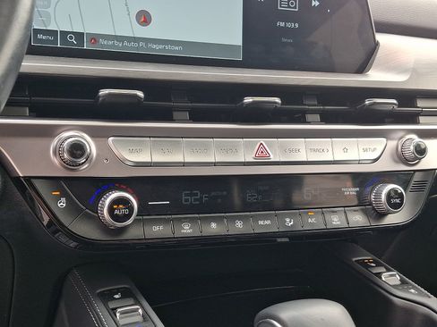 Certified 2024 Kia Telluride EX X-Line AWD/4WD image 17