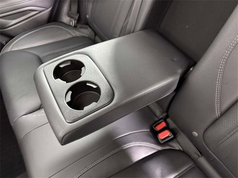 Used 2021 Subaru Forester Limited image 34