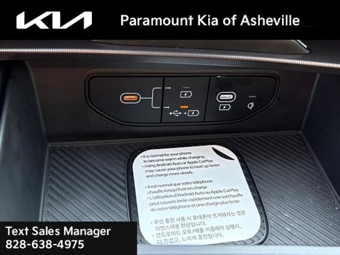 Certified 2026 Kia Sportage EX w/ EX Panoramic Sunroof Package AWD/4WD image 16