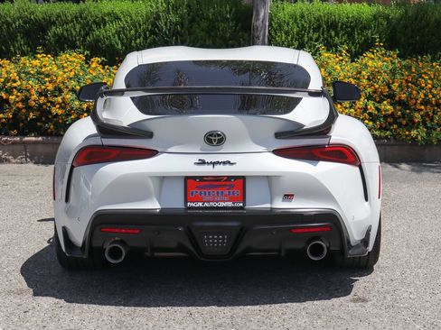 Used 2021 Toyota Supra Premium w/ Driver Assist Package RWD image 8