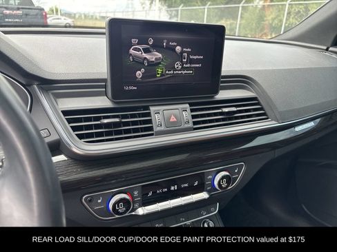 Used 2020 Audi Q5 2.0T Premium w/ Convenience Package AWD/4WD image 15