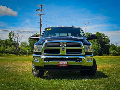 Used 2016 RAM 3500 Big Horn AWD/4WD image 9
