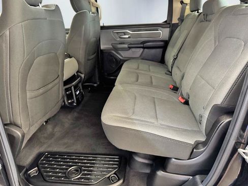 Used 2019 RAM 1500 Big Horn AWD/4WD image 25
