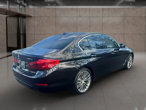 Used 2018 BMW 530e w/ Premium Package 2 image 6