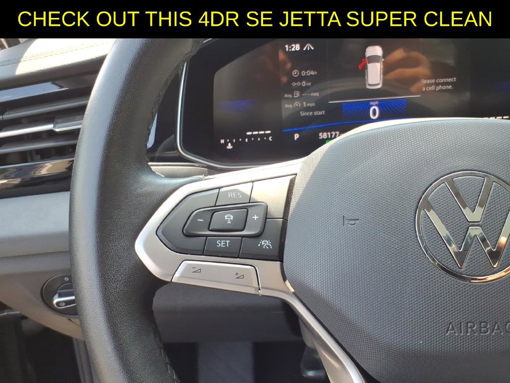 Used 2025 Volkswagen Jetta SE FWD image 15