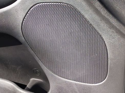 Used 2018 Jeep Grand Cherokee Altitude image 30