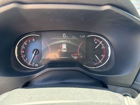 Used 2025 Toyota RAV4 XLE AWD/4WD image 20