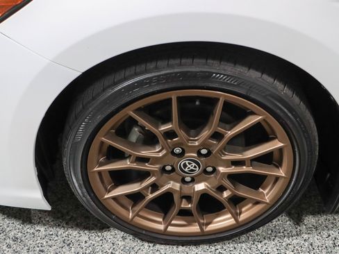 Used 2023 Toyota Camry SE w/ Convenience Package FWD image 11