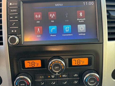 Used 2020 Nissan Frontier SV w/ Midnight Edition Floor Mats image 16