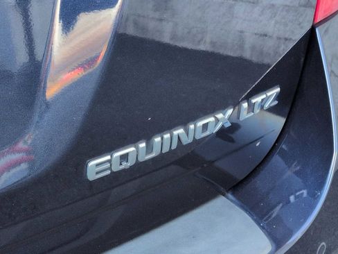 Used 2016 Chevrolet Equinox LTZ w/ Enhanced Convenience Package image 13