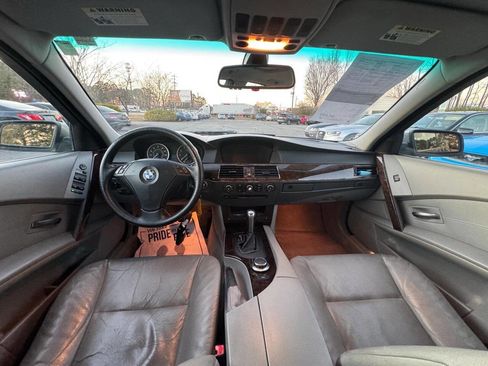 Used 2007 BMW 530xi Sedan image 13