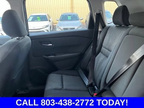 Used 2024 Nissan Rogue SV FWD image 13