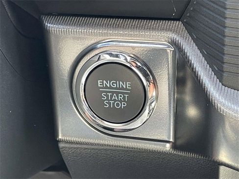 New 2025 Ford F150 Lariat w/ Equipment Group 502A High image 19