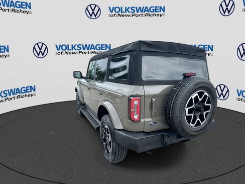 Used 2025 Ford Bronco Outer Banks AWD/4WD image 12