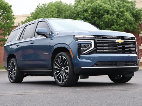 New 2026 Chevrolet Tahoe High Country AWD/4WD image 1