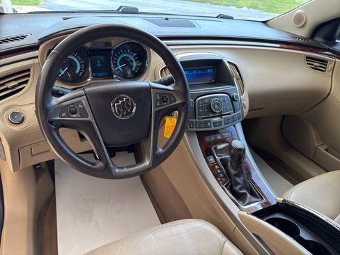 Used 2010 Buick LaCrosse CXL FWD image 15