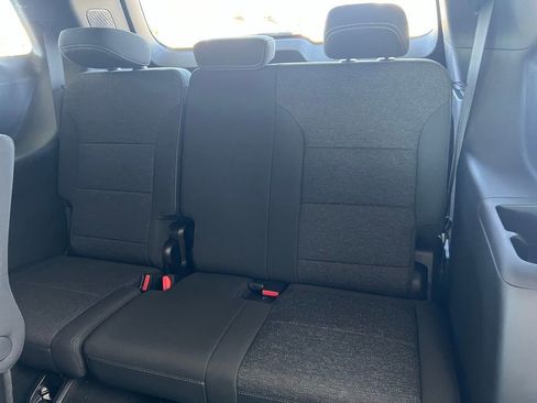 New 2026 Chevrolet Traverse LT w/ Sun and Wheel Package image 4