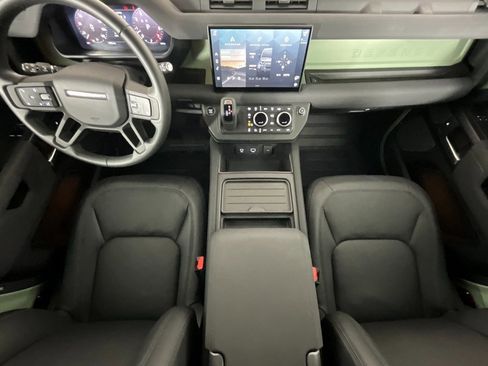 Certified 2023 Land Rover Defender 110 75th Limited Edition image 14