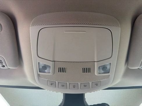 Used 2024 Ford Edge SEL w/ Convenience Package AWD/4WD image 35