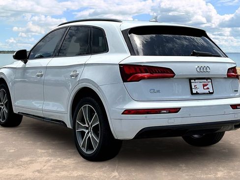 Used 2019 Audi Q5 2.0T Premium Plus w/ Premium Plus Package AWD/4WD image 6