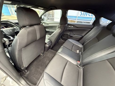 Used 2019 Honda Civic Sport image 8