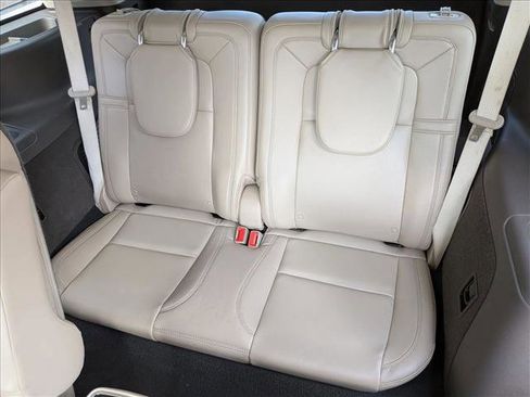 Used 2020 Lincoln Aviator Reserve w/ Equipment Group 202A image 21