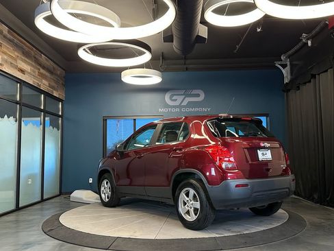 Used 2016 Chevrolet Trax LS AWD/4WD image 5