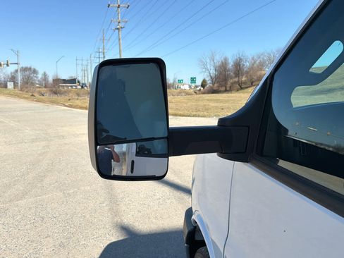 New 2024 Chevrolet Express 3500 w/ Power Convenience Package image 29