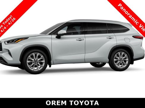 New 2026 Toyota Highlander Limited image 3