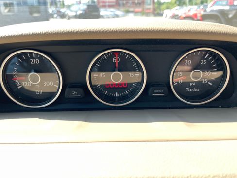 Used 2013 Volkswagen Beetle 2.0T FWD image 32