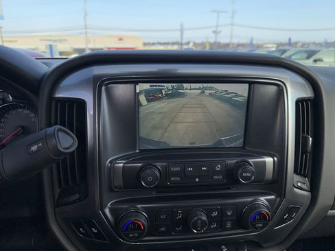 Used 2019 Chevrolet Silverado 2500 LT w/ LT Convenience Package image 15