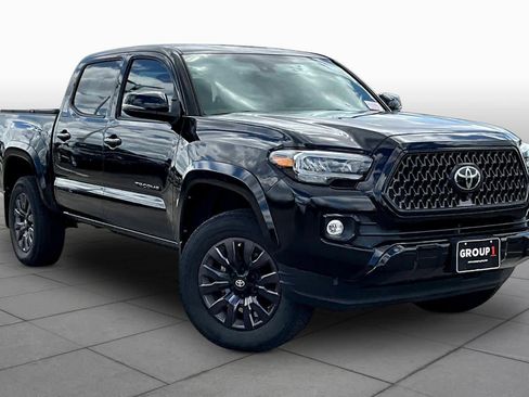 Used 2022 Toyota Tacoma Limited w/ Nightshade Package image 3