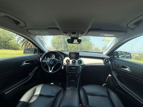 Used 2015 Mercedes-Benz GLA 250 4MATIC image 16