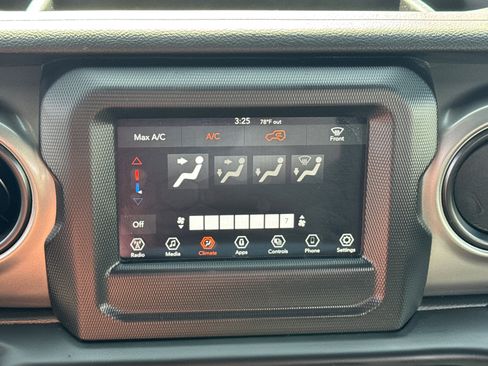 Used 2023 Jeep Wrangler Sport image 10