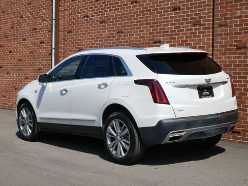 Certified 2024 Cadillac XT5 Premium Luxury w/ LPO, Floor Liner Package AWD/4WD image 3