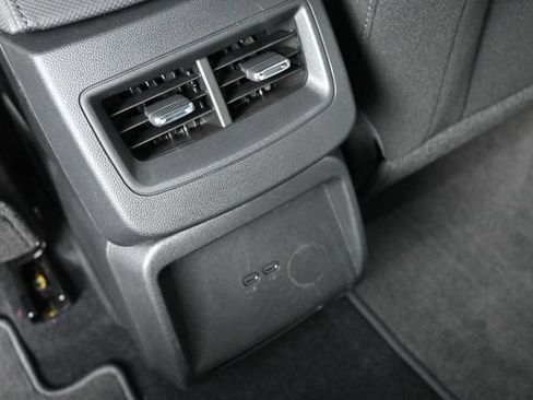 New 2026 Chevrolet Equinox EV LT w/ Midnight Package FWD image 20