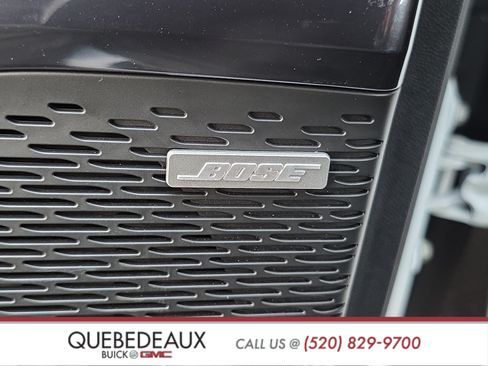 Used 2025 GMC Acadia AT4 w/ Super Cruise Package AWD/4WD image 10