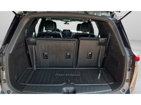 Used 2024 Nissan Pathfinder Rock Creek AWD/4WD image 13