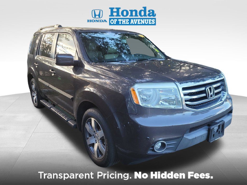Used 2014 Honda Pilot Touring image 1