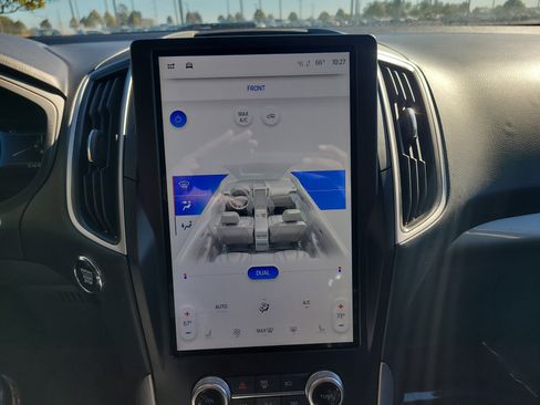 Used 2024 Ford Edge SEL image 25