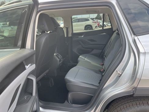 New 2026 Volkswagen Tiguan SE AWD/4WD image 21
