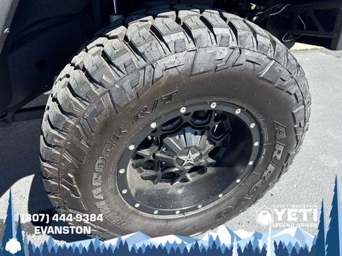 Used 2014 Jeep Wrangler Unlimited Rubicon AWD/4WD image 9