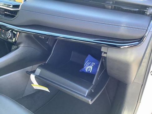 New 2026 Jeep Compass Limited image 39