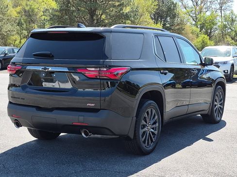 Used 2023 Chevrolet Traverse RS w/ LPO, Floor Liner Package AWD/4WD image 5