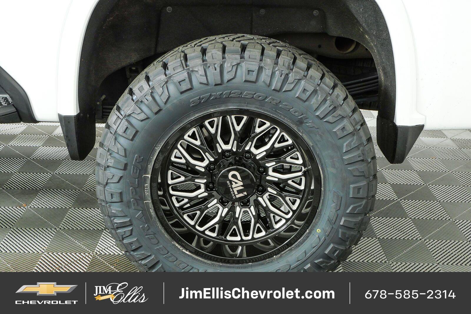 Used 2026 Chevrolet Silverado 2500 LTZ AWD/4WD image 34