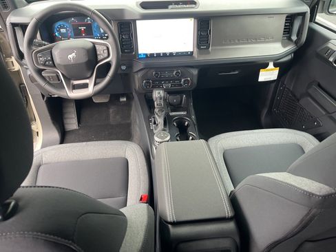 New 2025 Ford Bronco Big Bend image 15