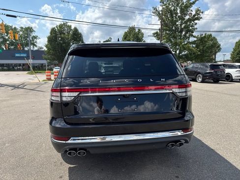 Used 2020 Lincoln Aviator Reserve w/ Equipment Group 201A AWD/4WD image 4