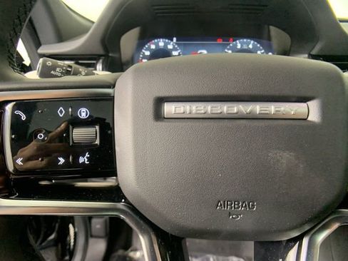 Certified 2025 Land Rover Discovery Sport Dynamic SE image 16