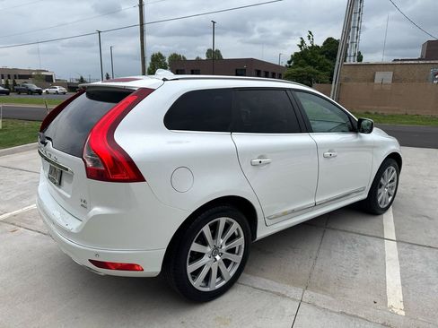 Used 2015 Volvo XC60 T6 Platinum w/ Inscription Package AWD/4WD image 10