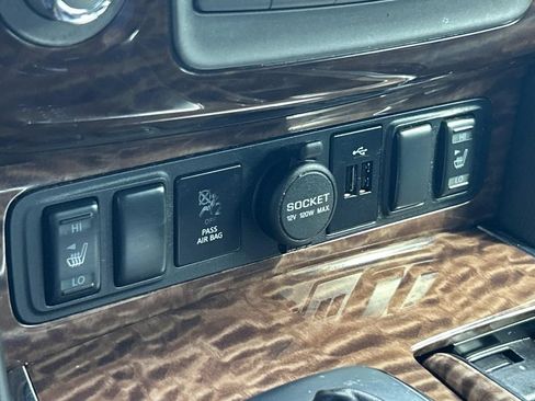 Used 2019 Nissan Armada SL w/ Premium Package RWD image 38